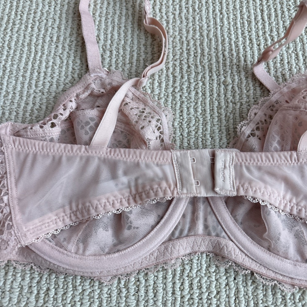 Adore Me Women Bra 32DDD Beige Unlined Sheer Underwire Lace Adjustable - Picture 6 of 9